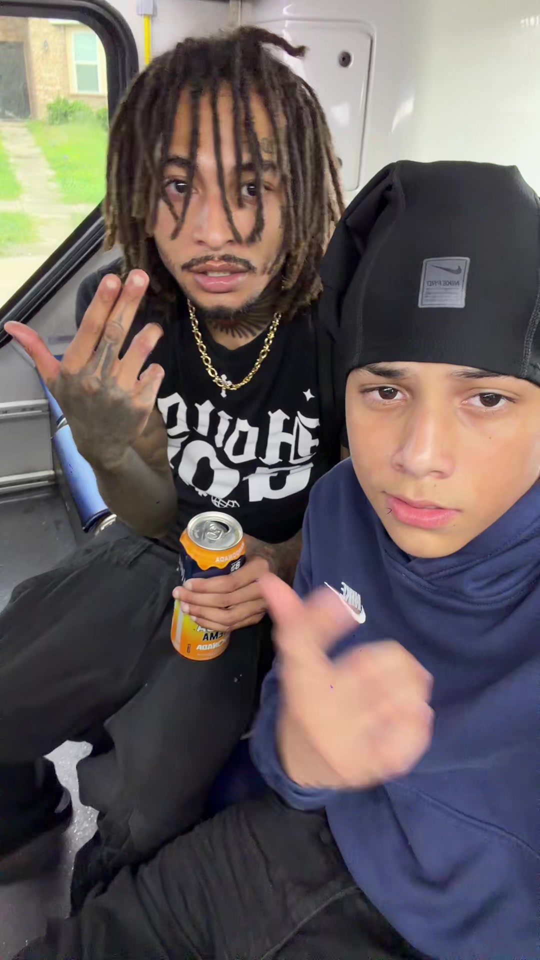 @👼🏽