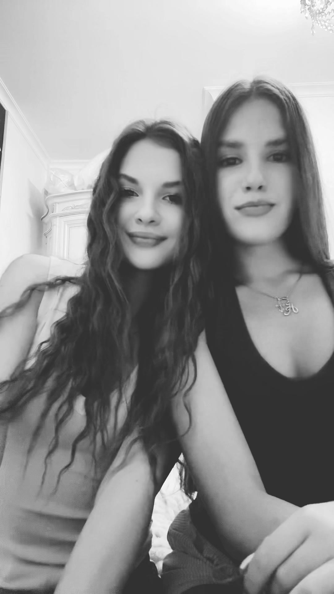@😝