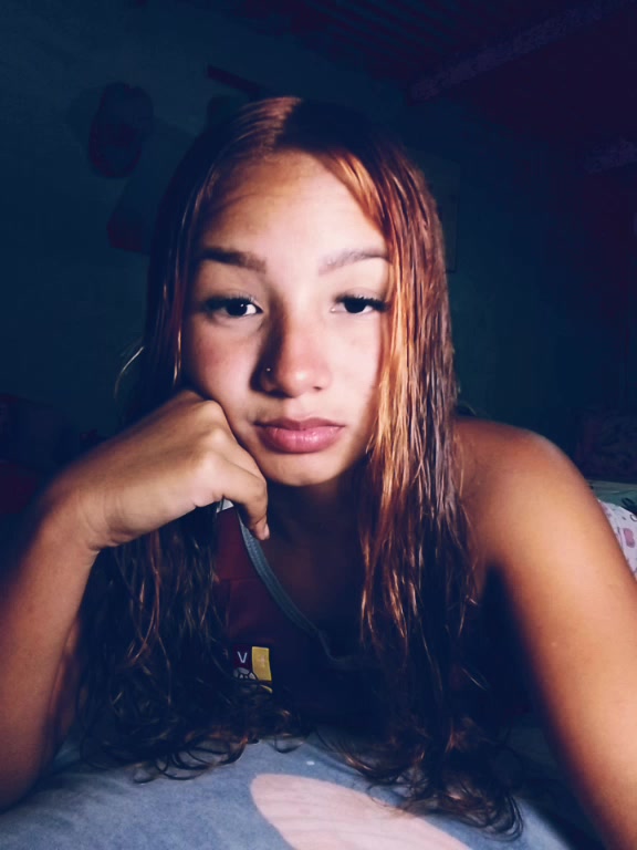 @Vällölïët🍒.