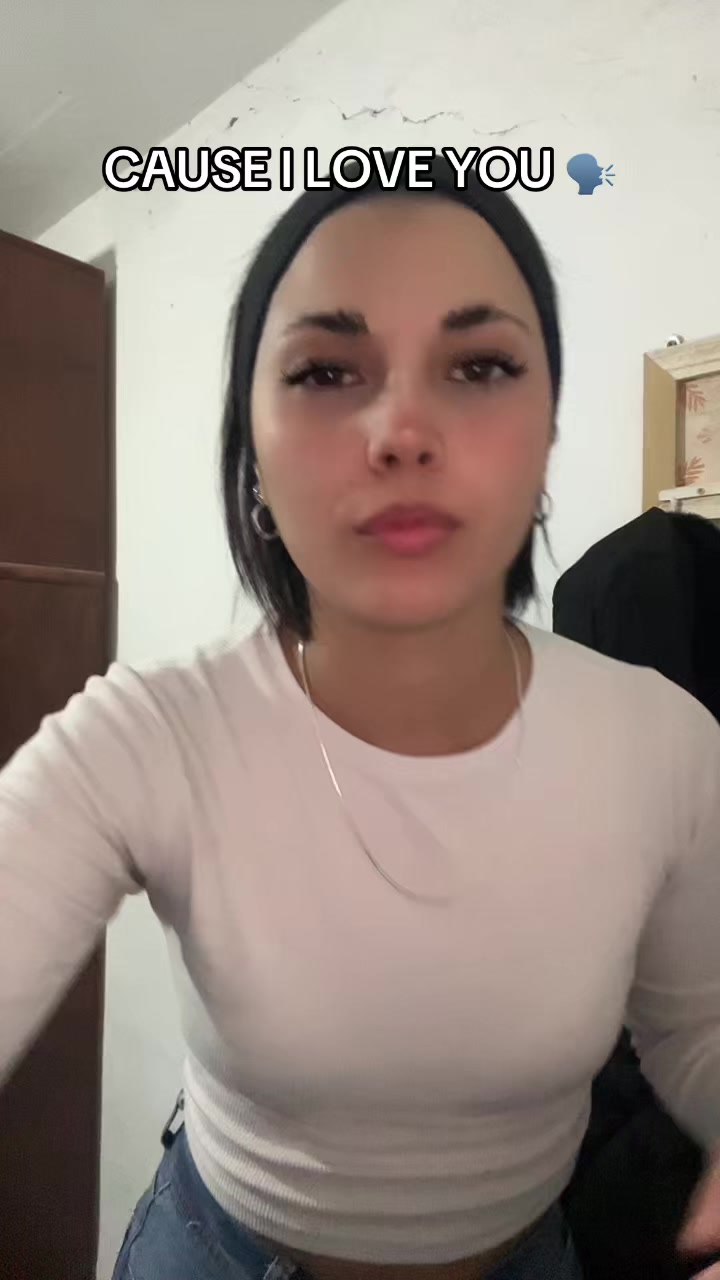 @𝓕𝓲𝓸𝓻𝓮𝓵𝓵𝓪🎀