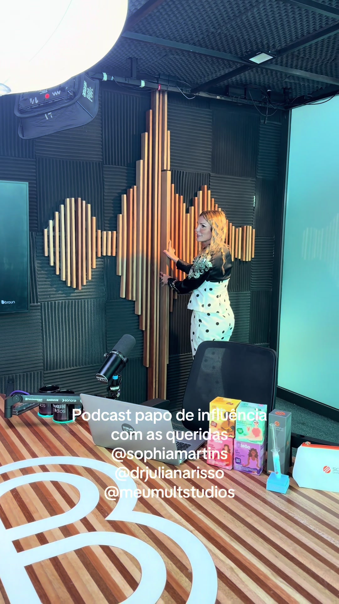 @Mônica Bousquet