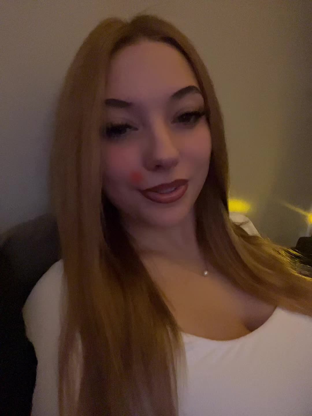 @️