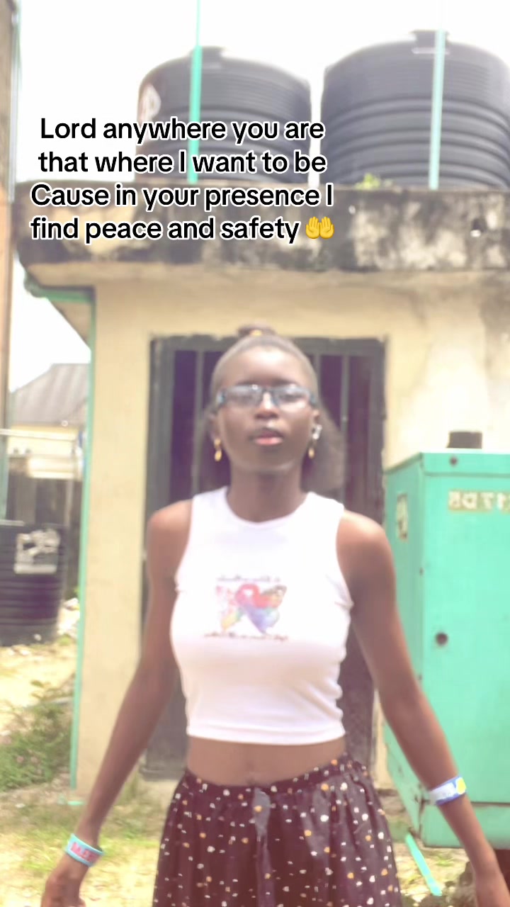 @iamroxy 🥰