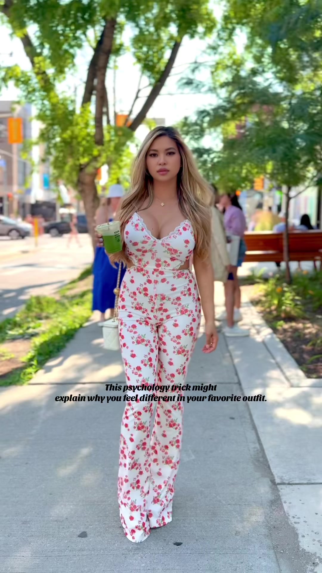 @theceliejames