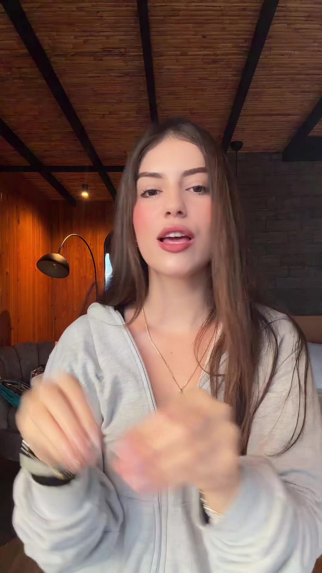 @Daniela Villarreal🦁🏆