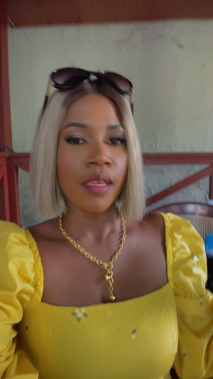 @Sarah Muzi la star