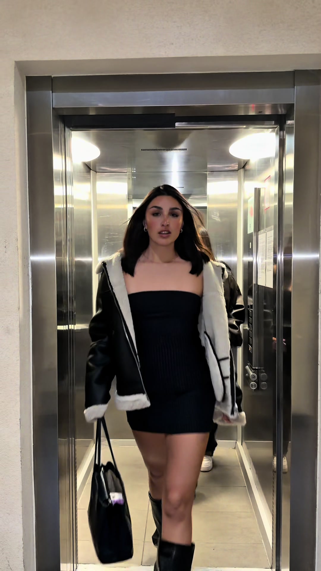 @LÍA