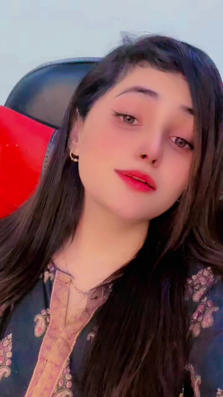@Charming Queen 👸