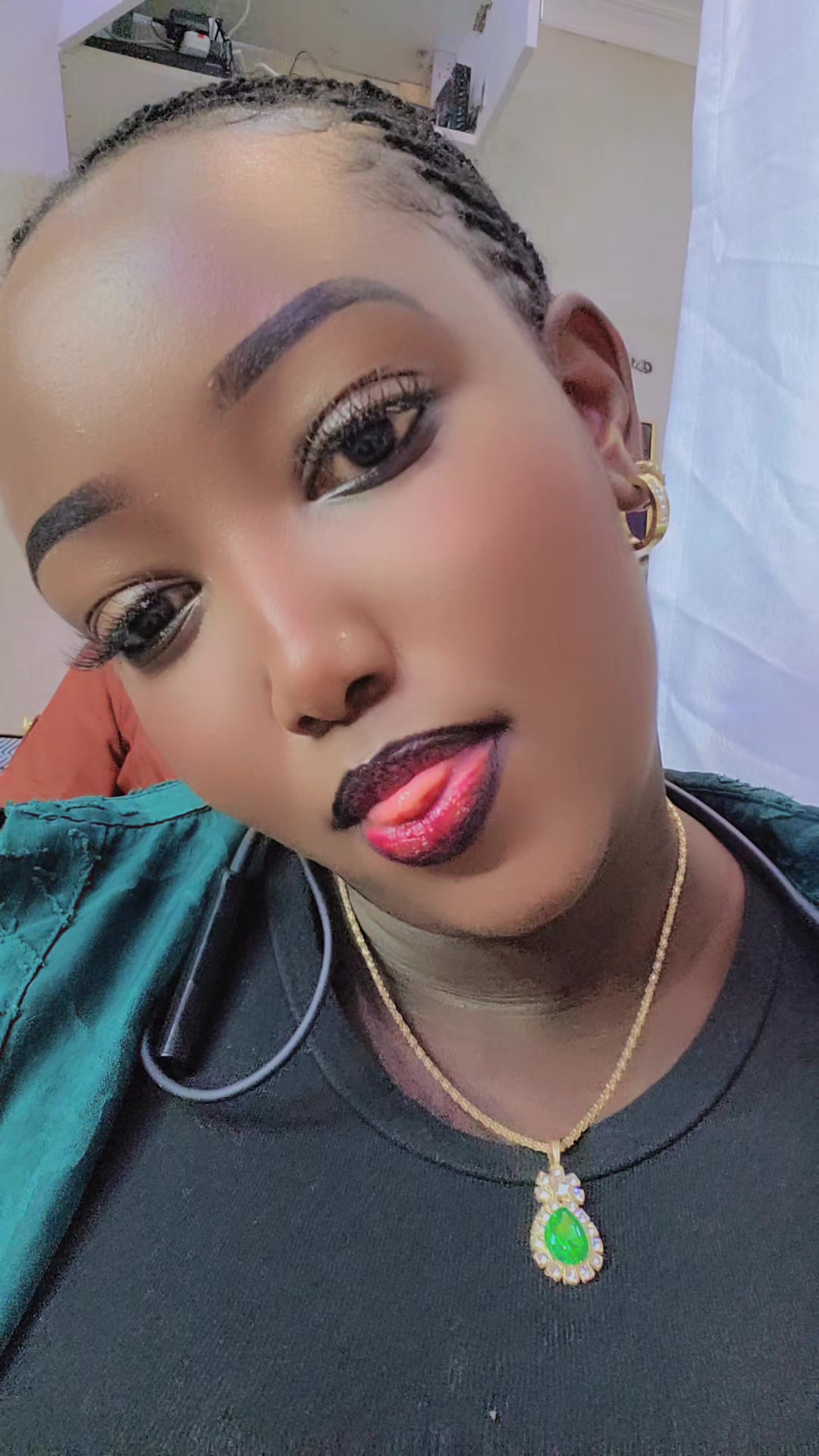 @Claudia tenai🇰🇪