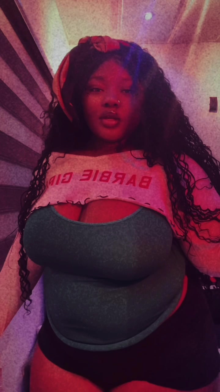 @MsThickThighs🙂↕️🧃