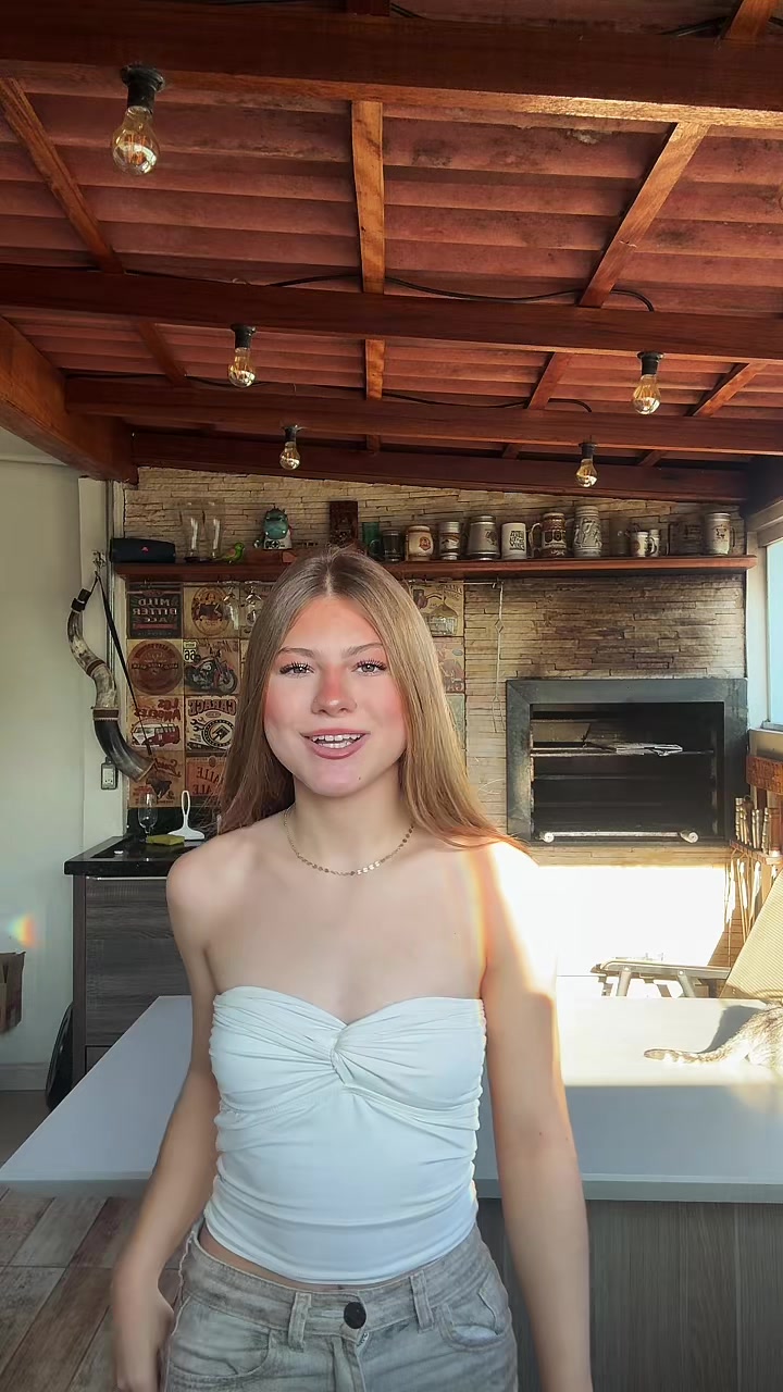 @⚢