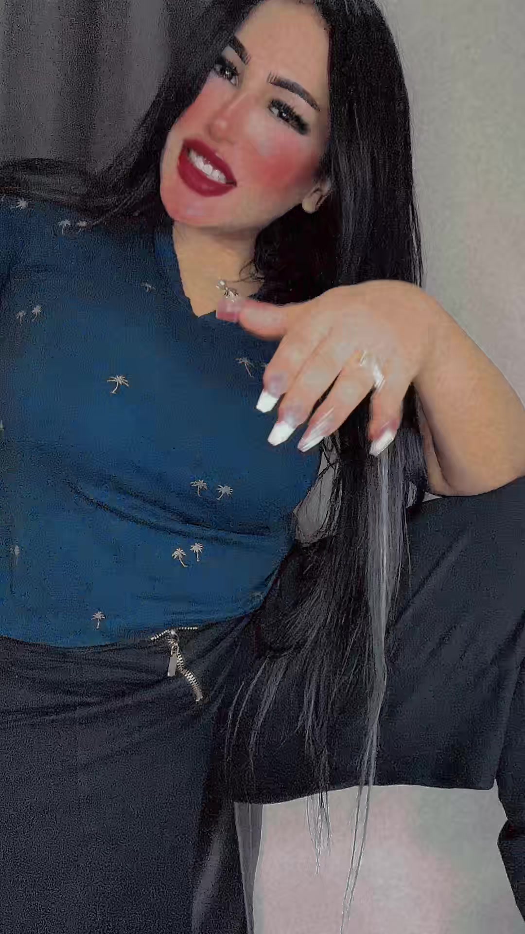 @𝓵𝓸𝓵𝓲𝓽𝓪 𝓰𝓱𝓲𝓮𝓽𝓱