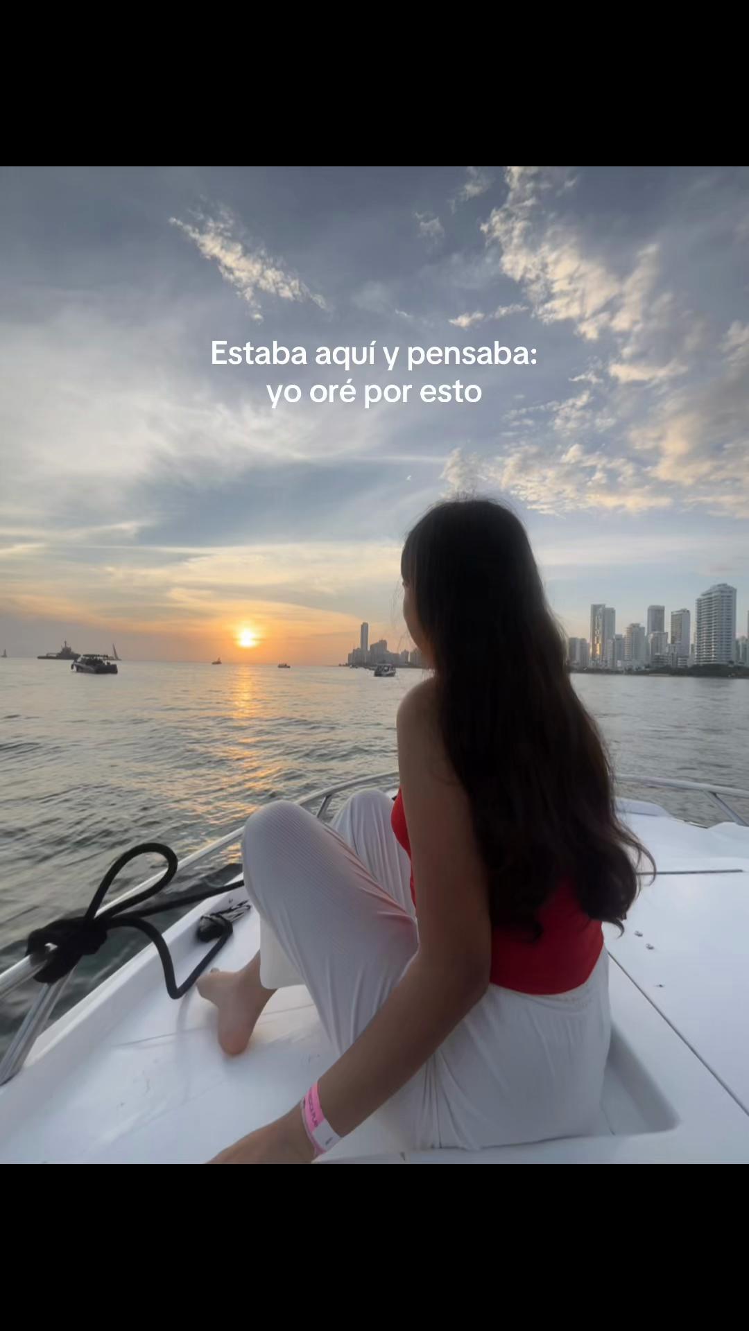 @Mariana Zurita