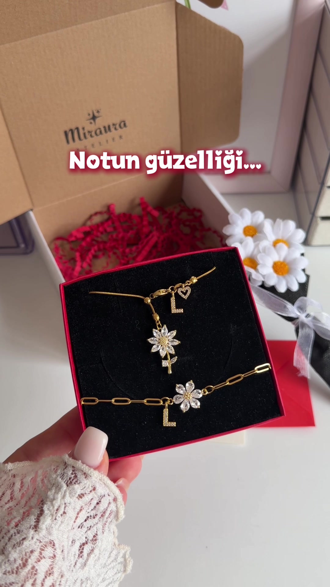 @Miraura Atelier