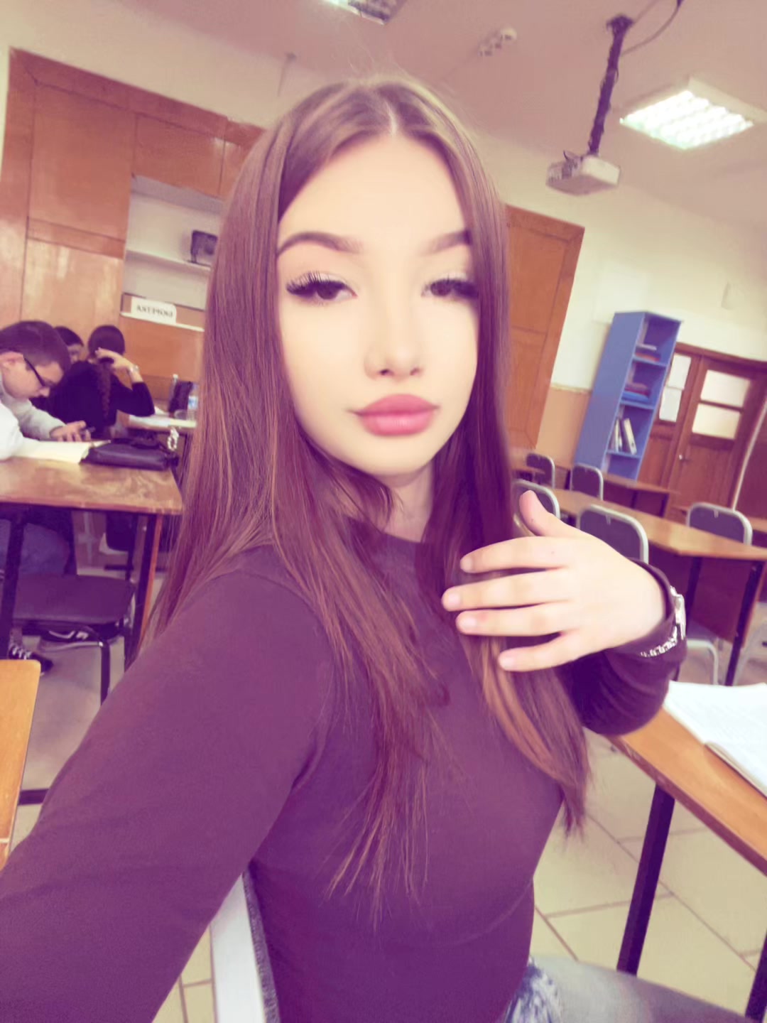 @M.F