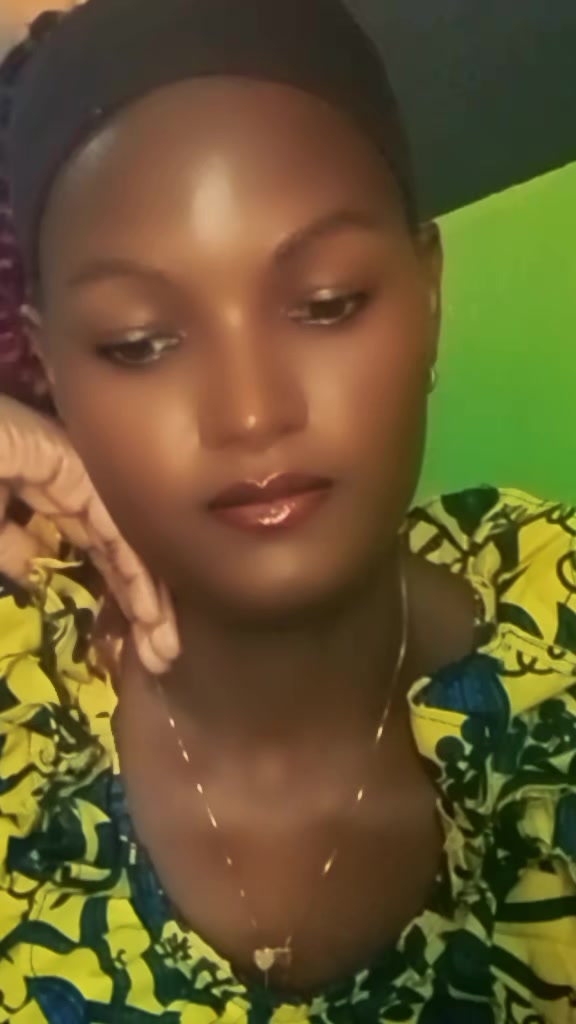 @carolineremy593
