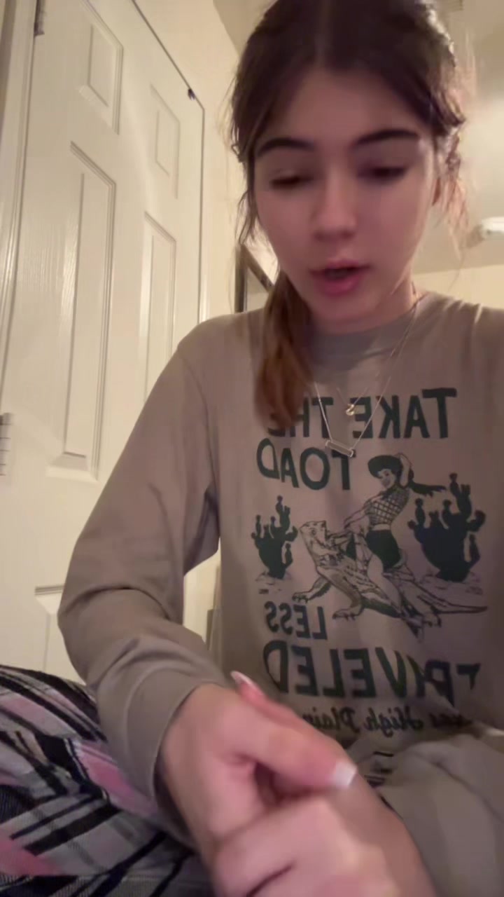 @karrawashere