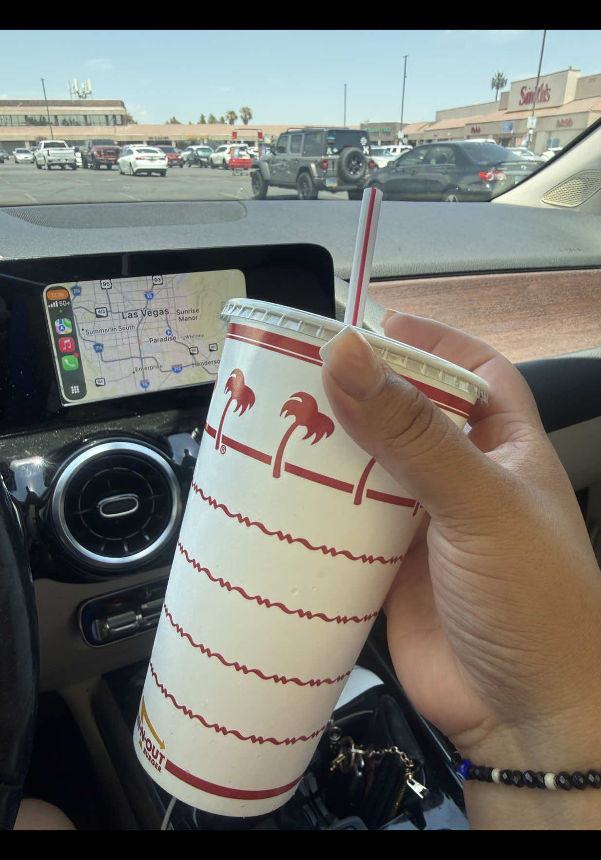 @whereisesme