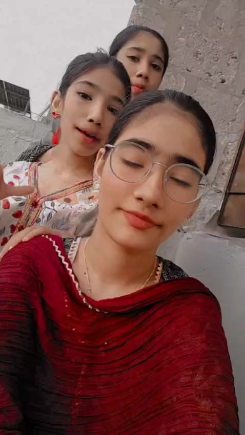 @Four Sister's 🥰💕😍