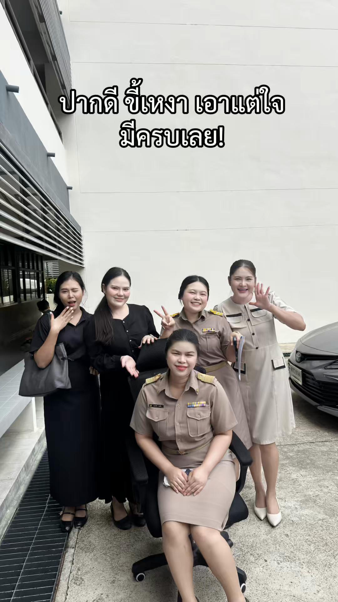 @Booboomoon