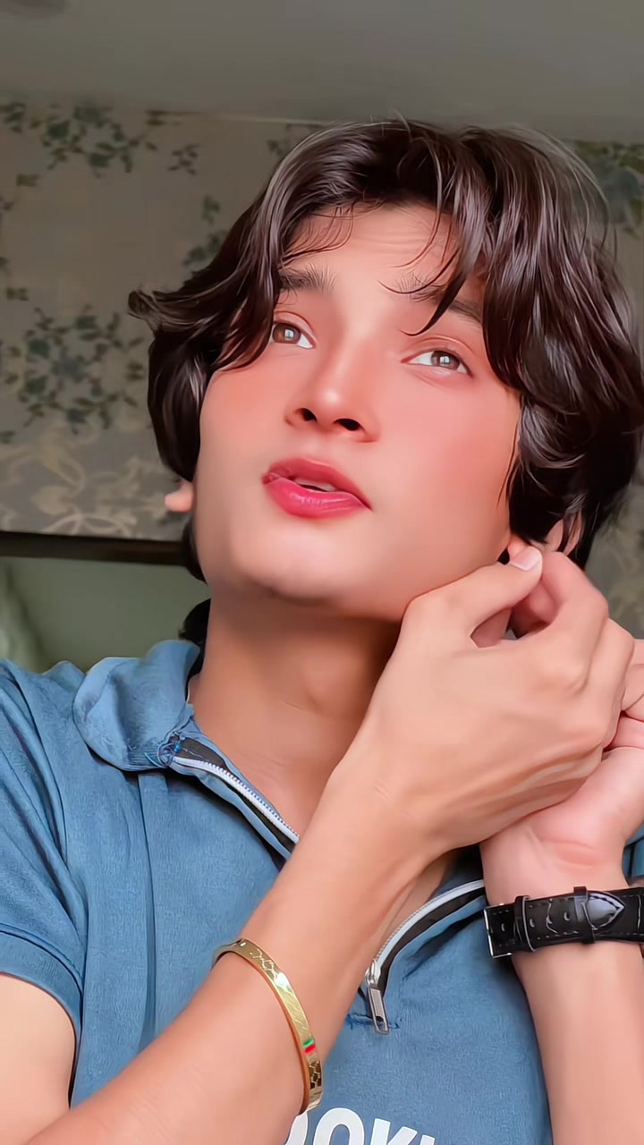 @✨👀𝙉𝙊𝙏 𝙮𝙊𝙐𝙧 𝘼𝙇𝙞 🎀💫