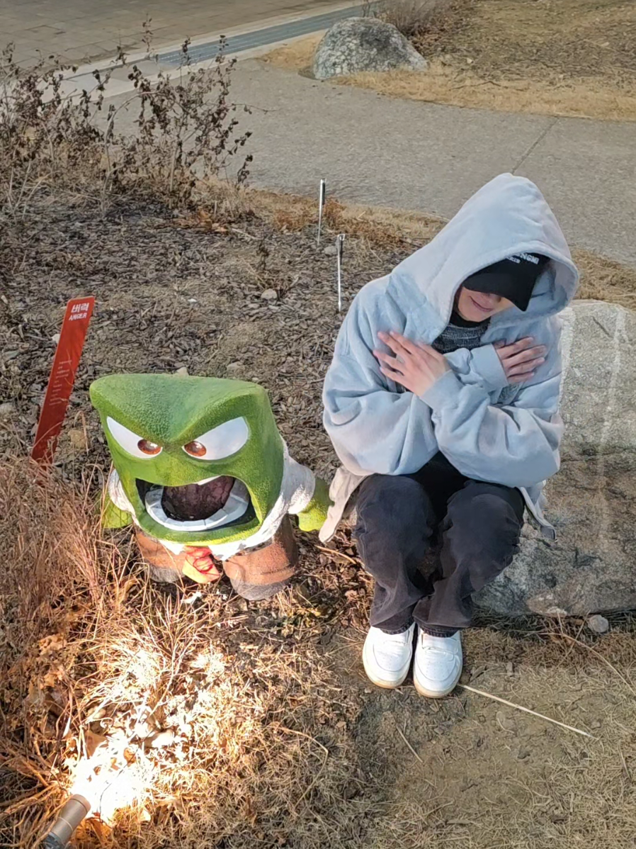 @LEE JIN HYUK 이진혁
