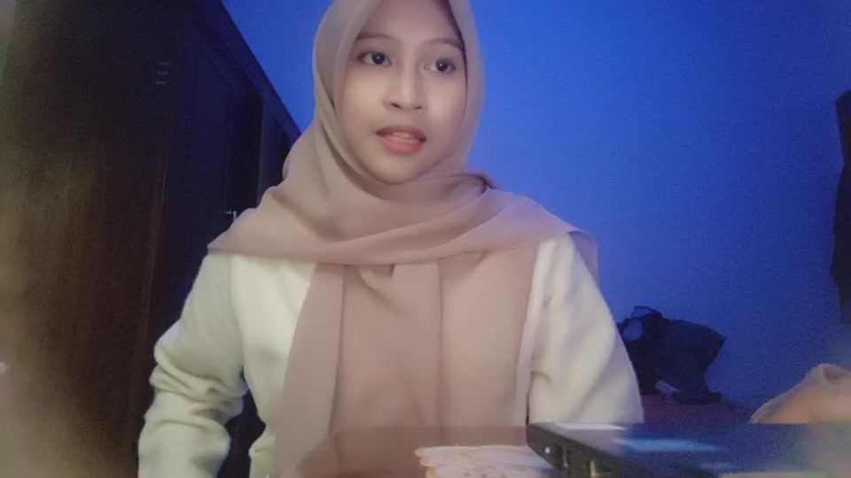 @Liayulia