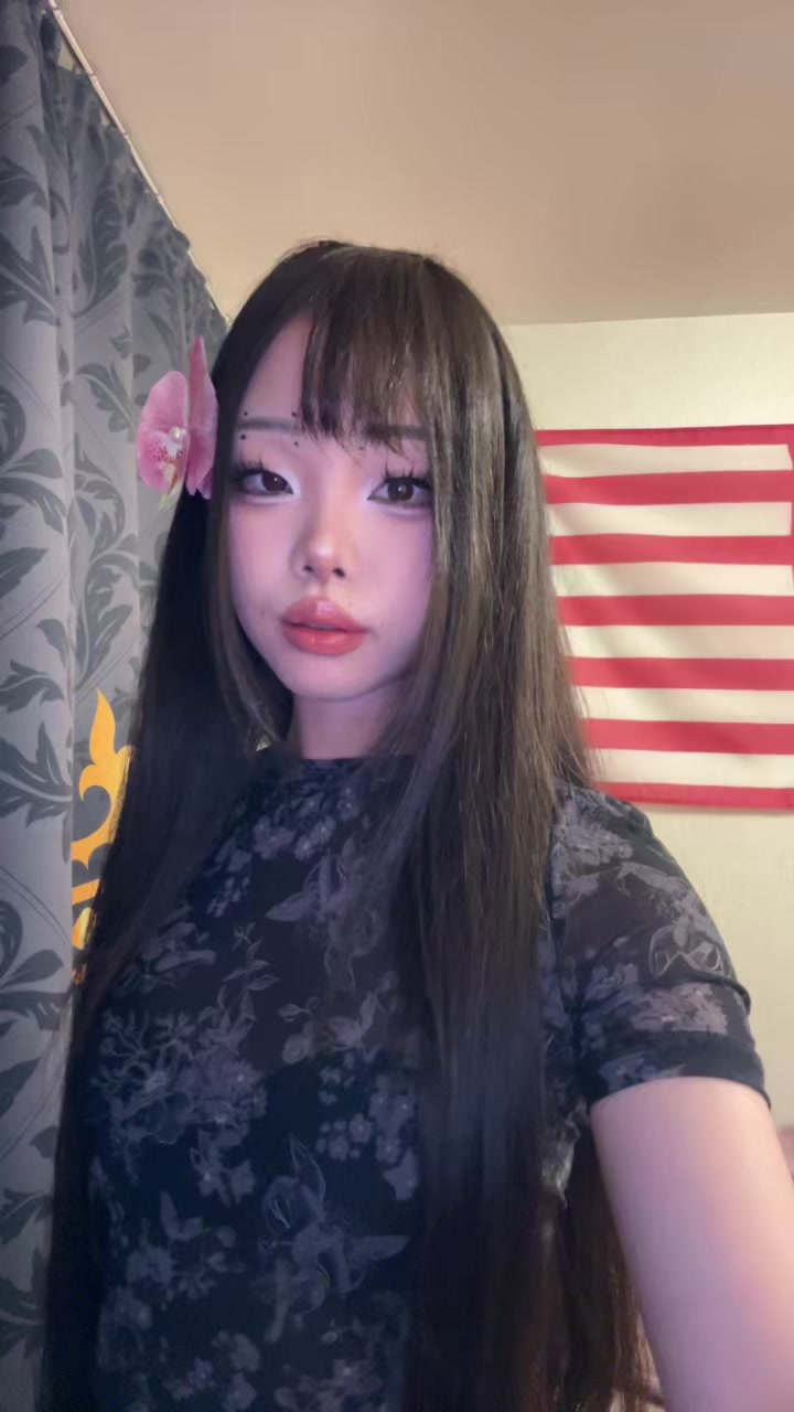 @kiss