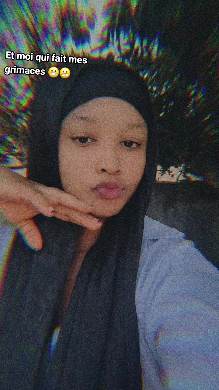 @Hafsa.228_