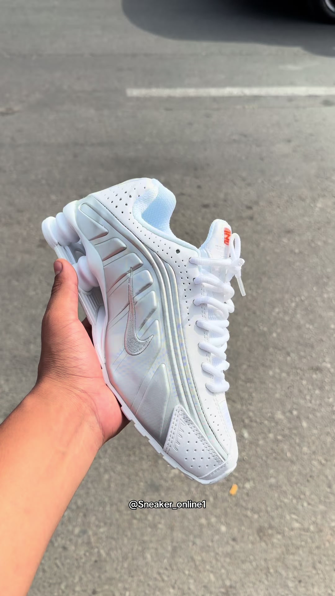 @sneakers_online1