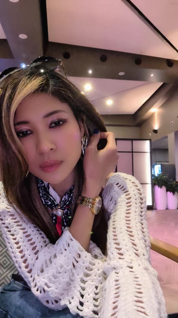 @dinakimchor2