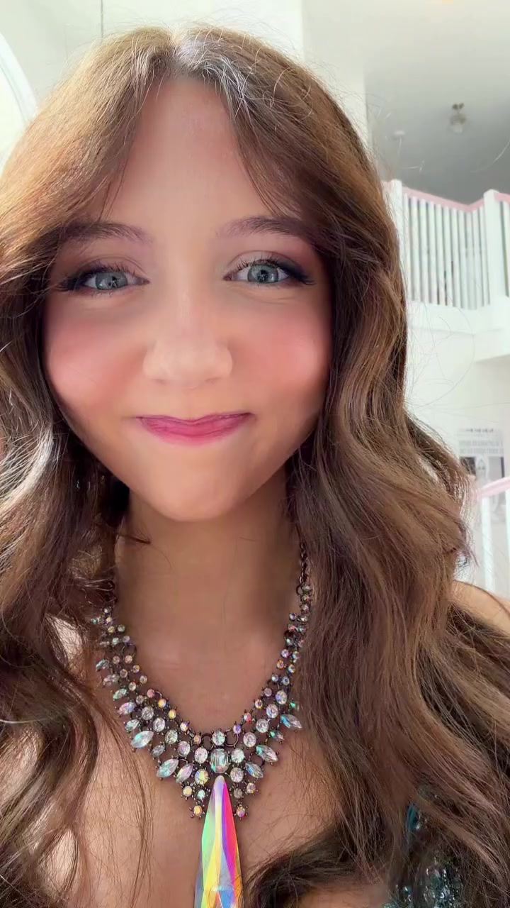 @Officially Lexie Marie