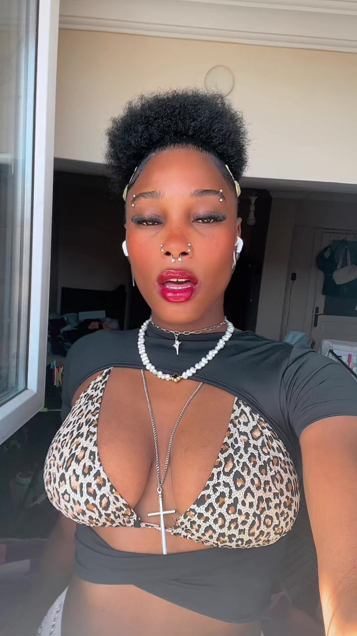 @nicki