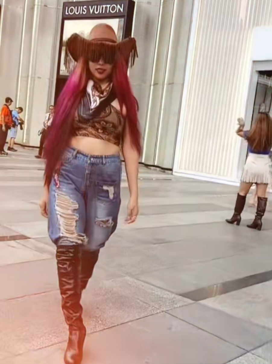 @WitchyQueen