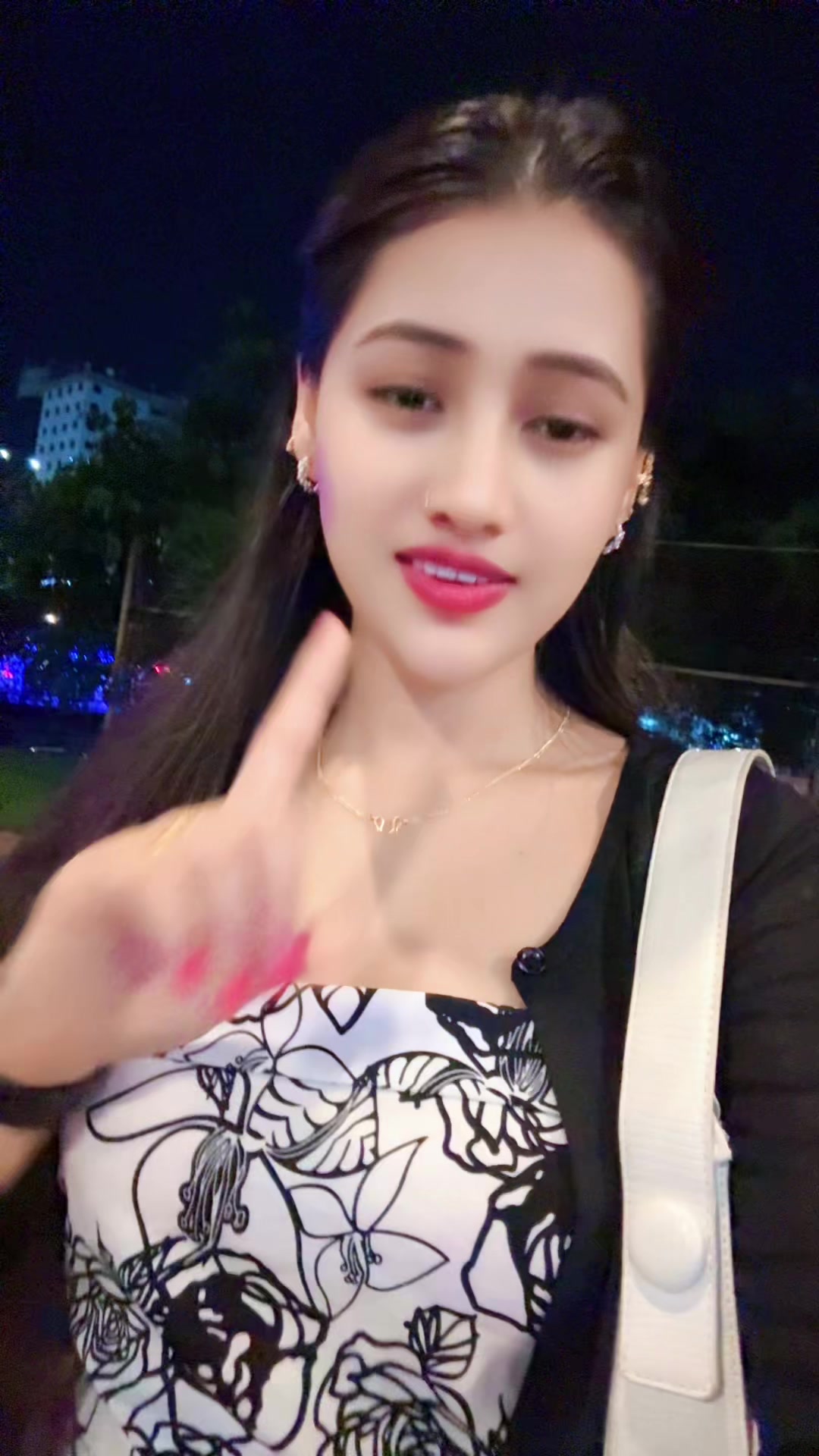 @❤️sanu❤️🦋🦋🦋