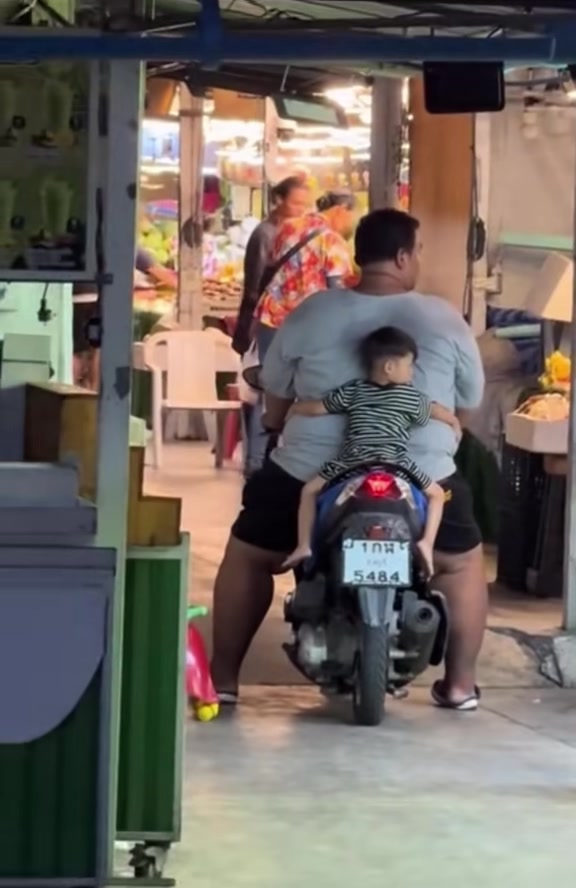@C&ocirc; Độc Vương
