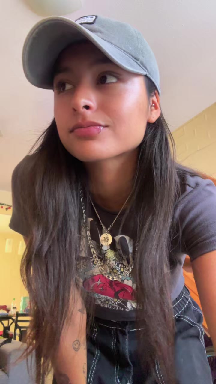 @Vivi Acevedo✨
