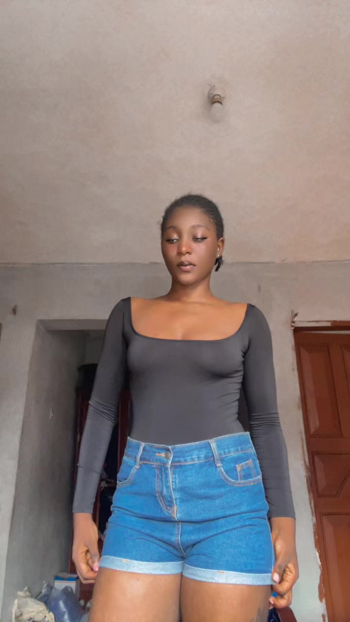 @Agirllikenippy 😘❤️🥰