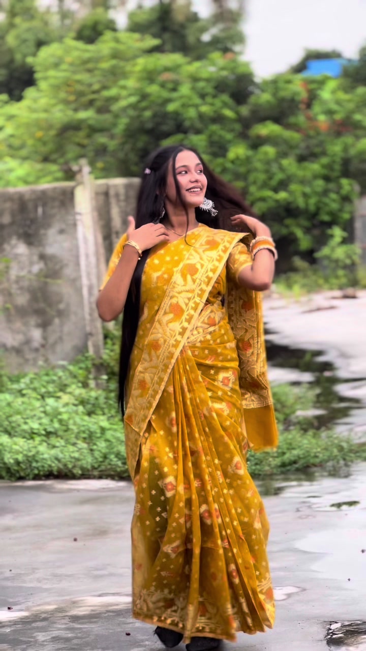 @“TRISHA”