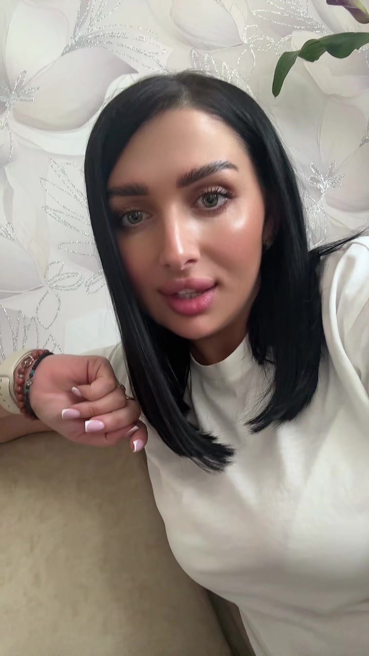 @Aleeenka👻