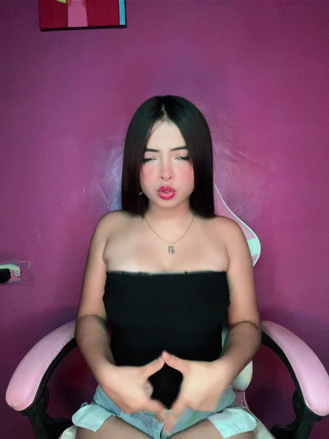 @Katherin๐ชผ