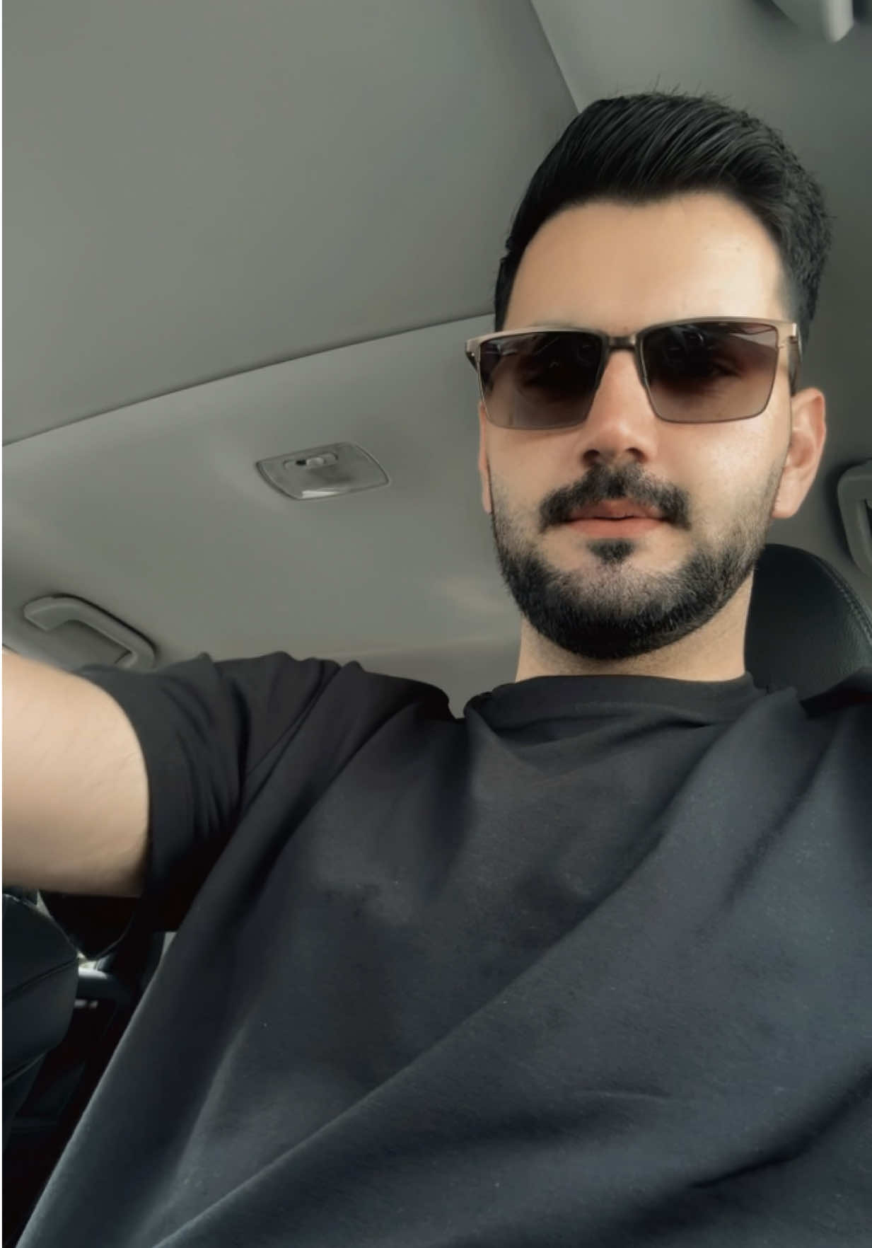 @عمیر خان