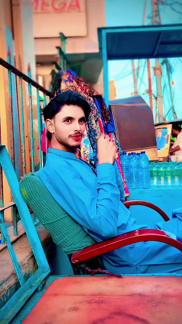 @Bhatti 😈🅱️✌️333😎👑👑
