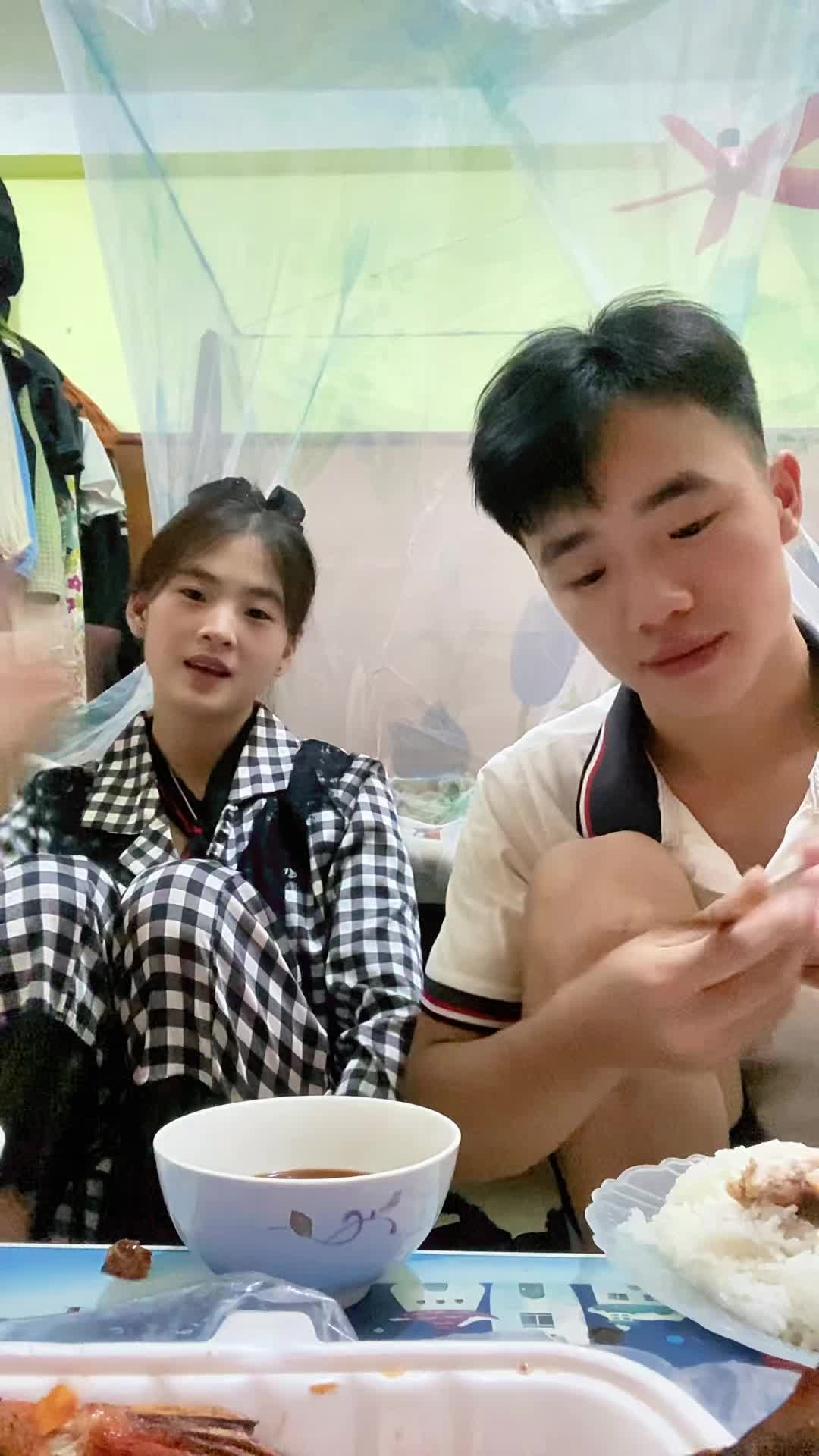 @🍀.S&ugrave;ng Thị Ly.☘️