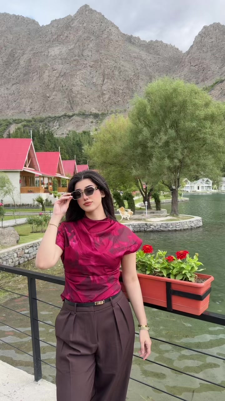 @Alina Amir