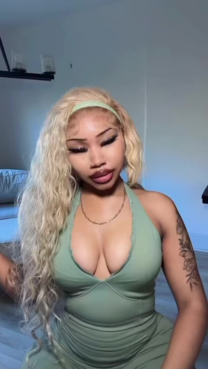 @It&rsquo;s just rose