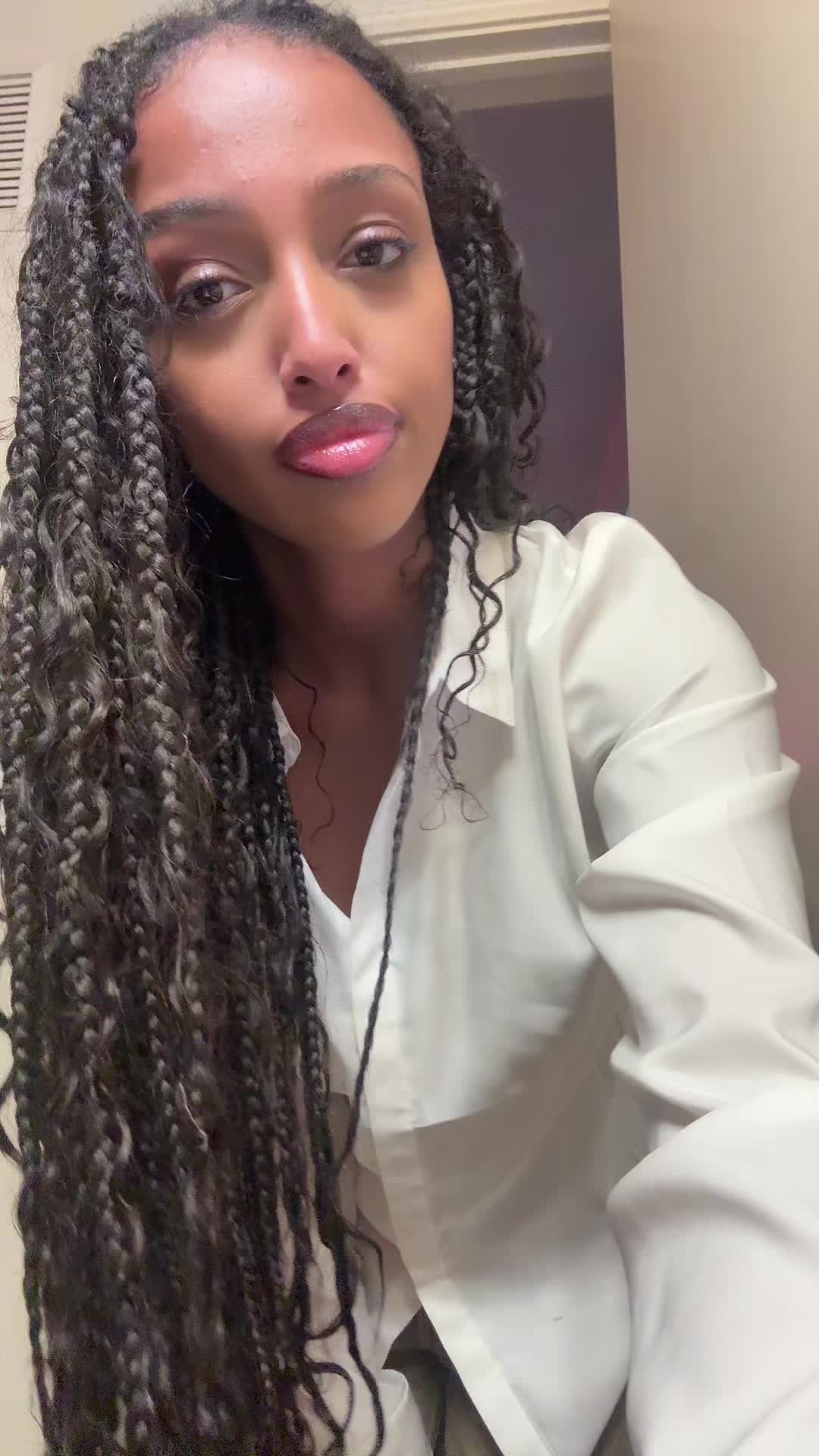 @t_tselott