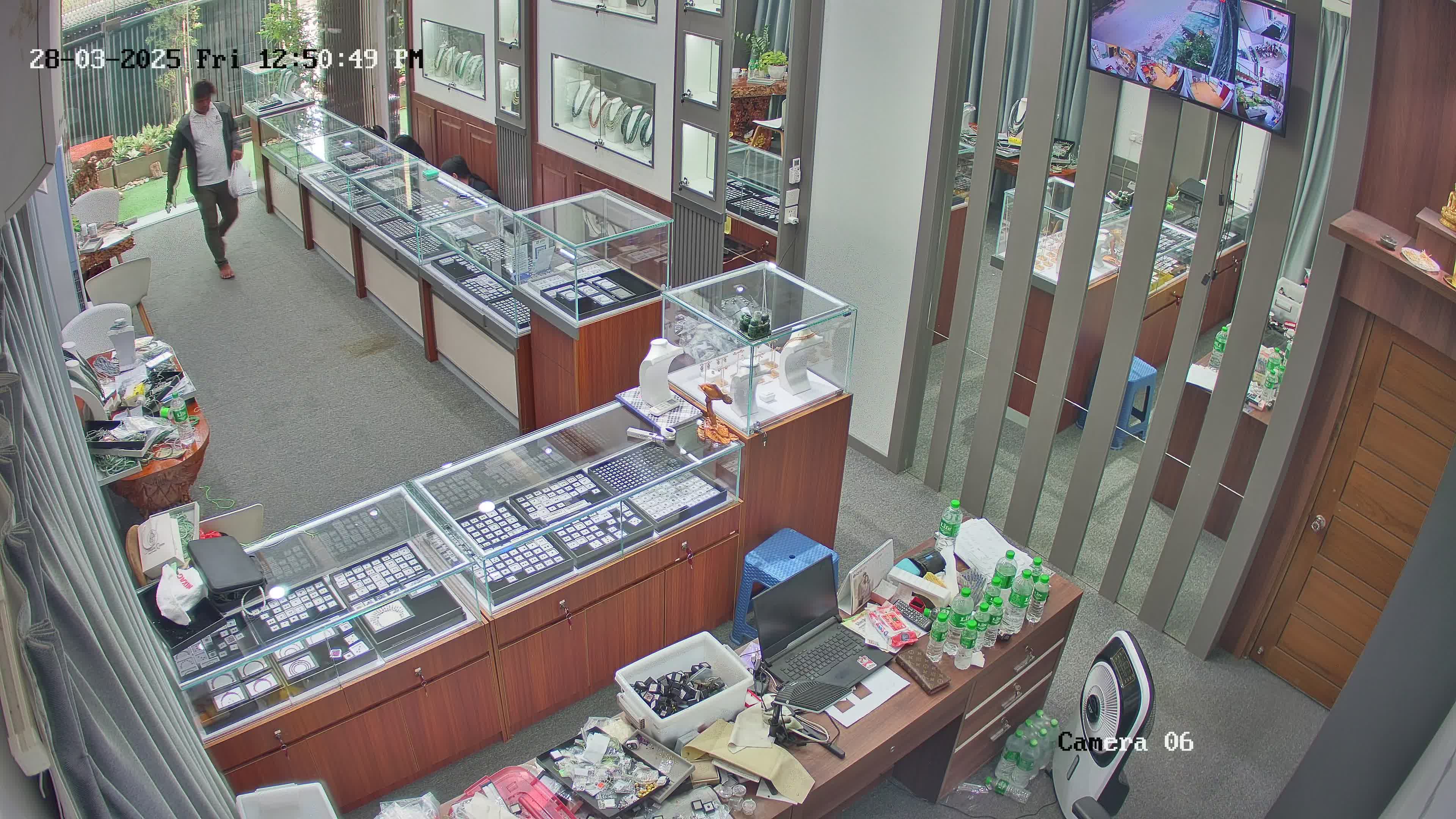 @Treasure Queen Gem&jewellery