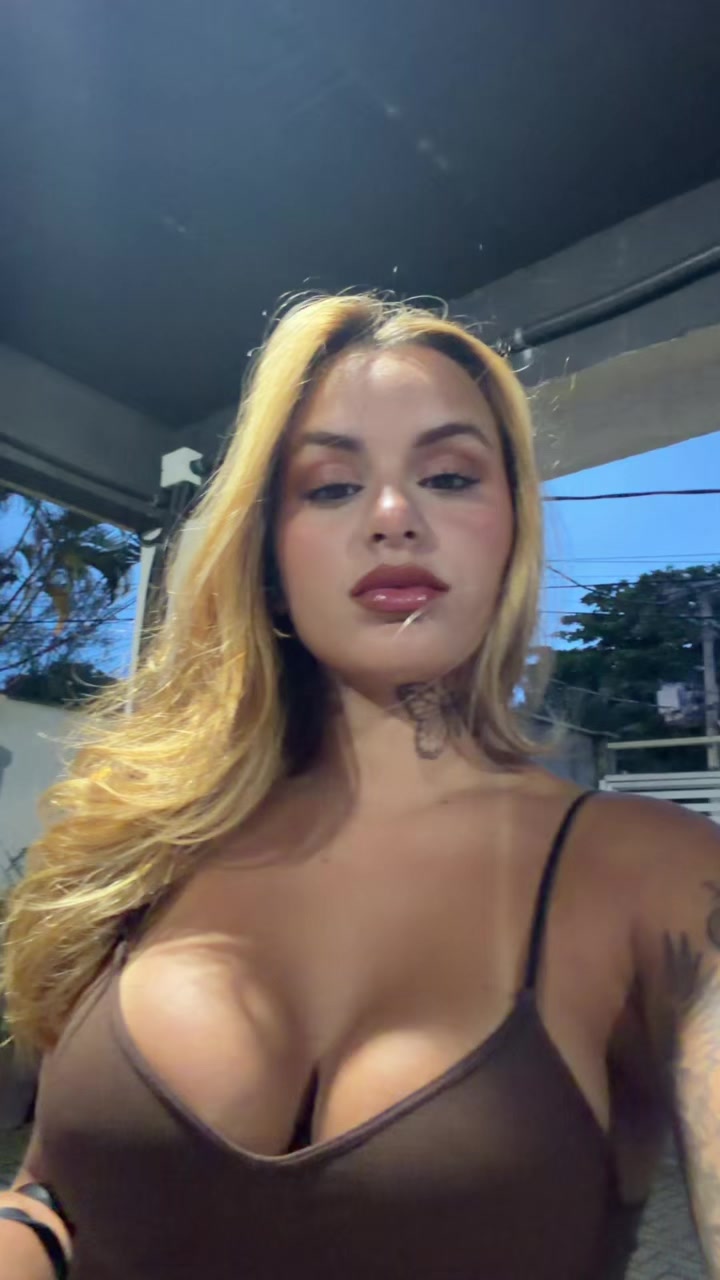 @Nicole
