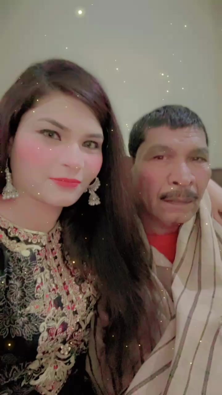 @Maya Khan